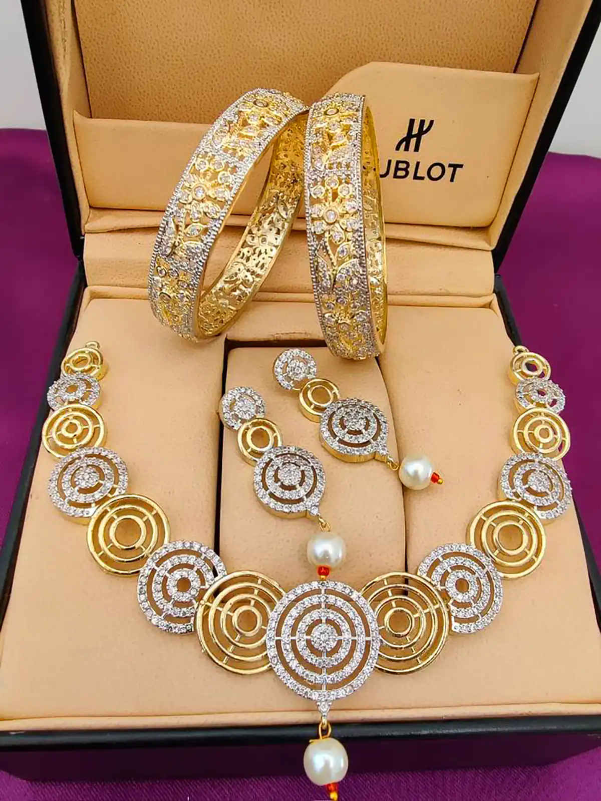 سرویس طلا هندی شیک