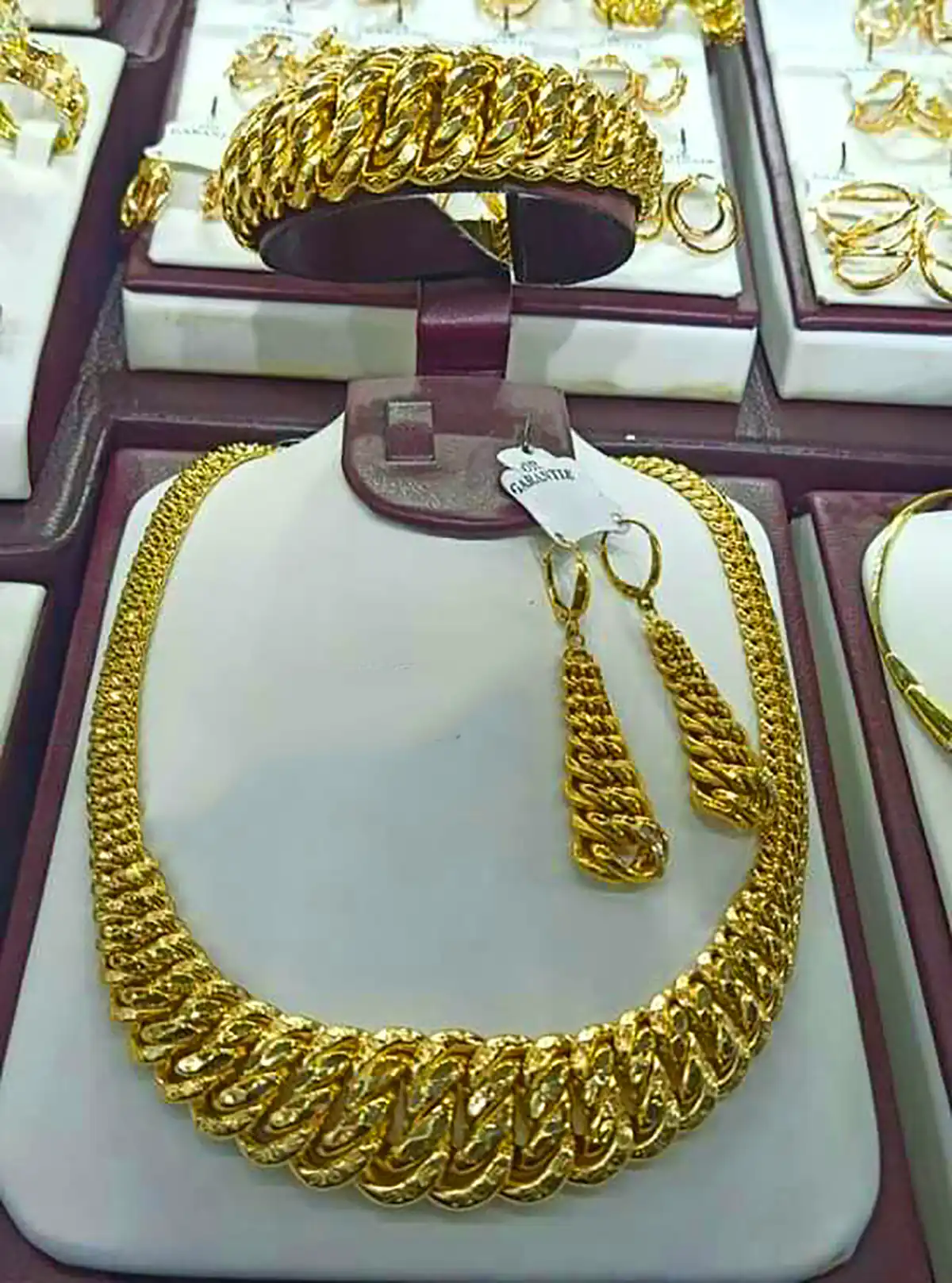 سرویس طلا هندی شیک