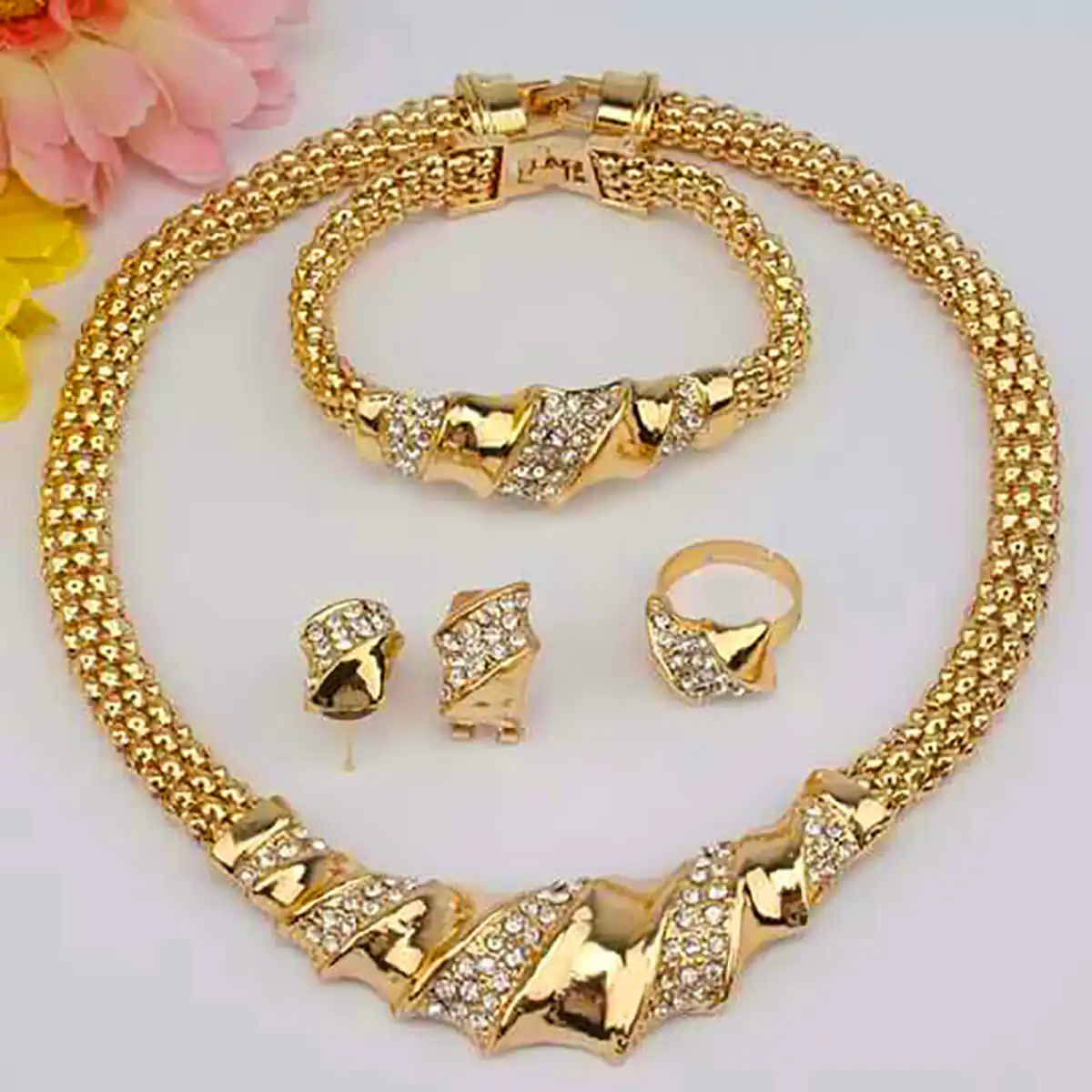 سرویس طلا هندی شیک