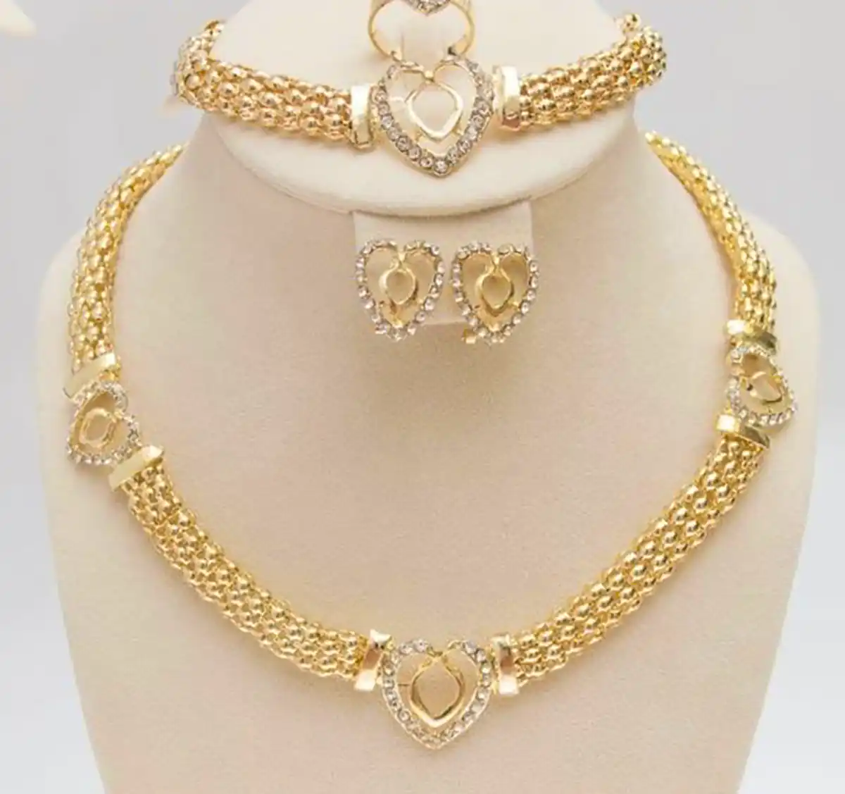 سرویس طلا هندی شیک