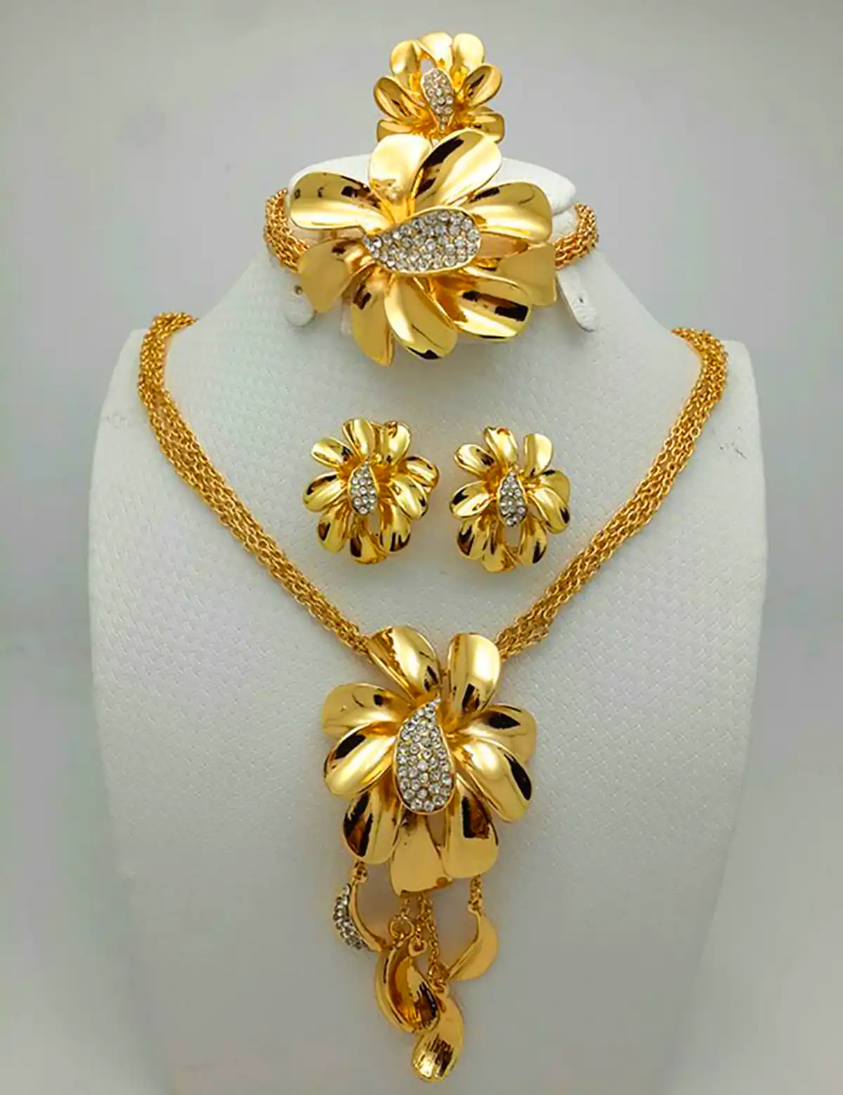 سرویس طلا هندی شیک