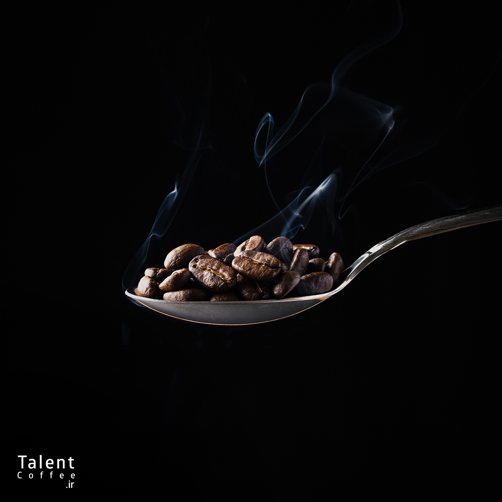 آروما قهوه چیست و معرفی عوامل تاثیرگذار بر رایحه قهوه