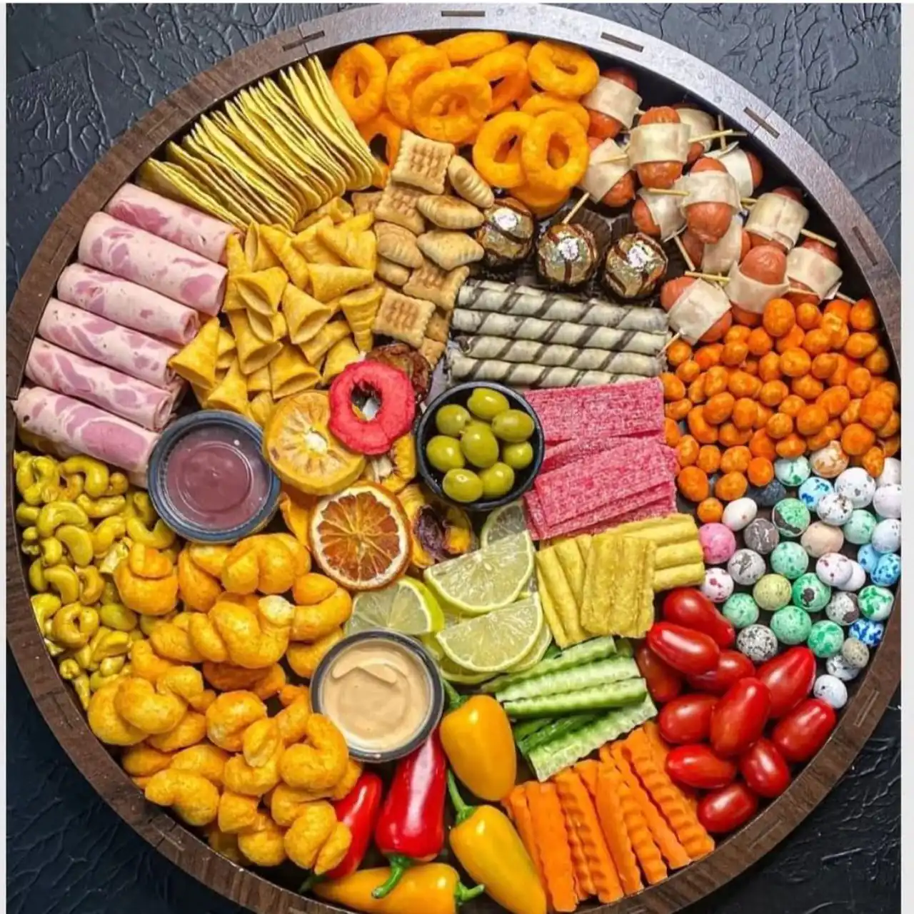 چند مدل سینی مزه + زیباترین ایده ها برای چیدن سینی مزه بسیار شیک و لاکچری