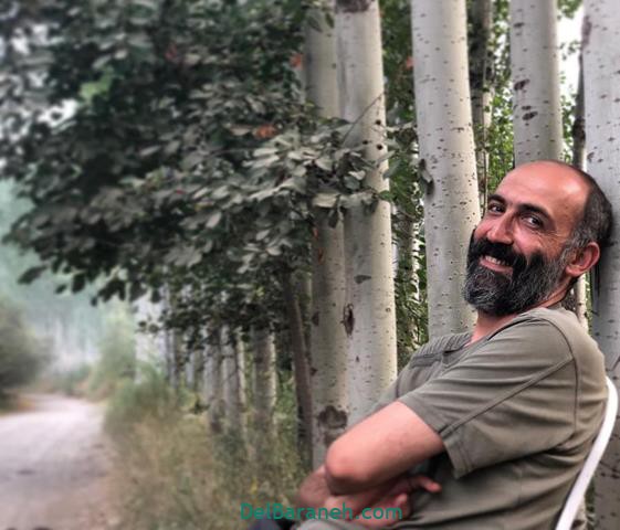 ایفای نقش هادی حجازی فر در زیر خاکی ایفای نقش هادی حجازی فر در زیر خاکی