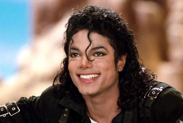 علت مرگ مایکل جکسون