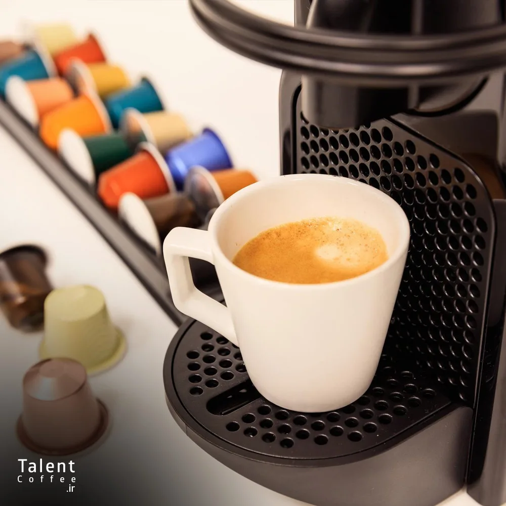 دم آوری قهوه با دستگاه قهوه ساز کپسولی