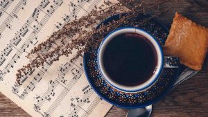 گیتار در فال قهوه