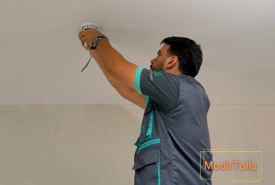 عدم نصب دوربینهای مداربسته در مقابل نور خورشید و پروژکتورهای پرنور