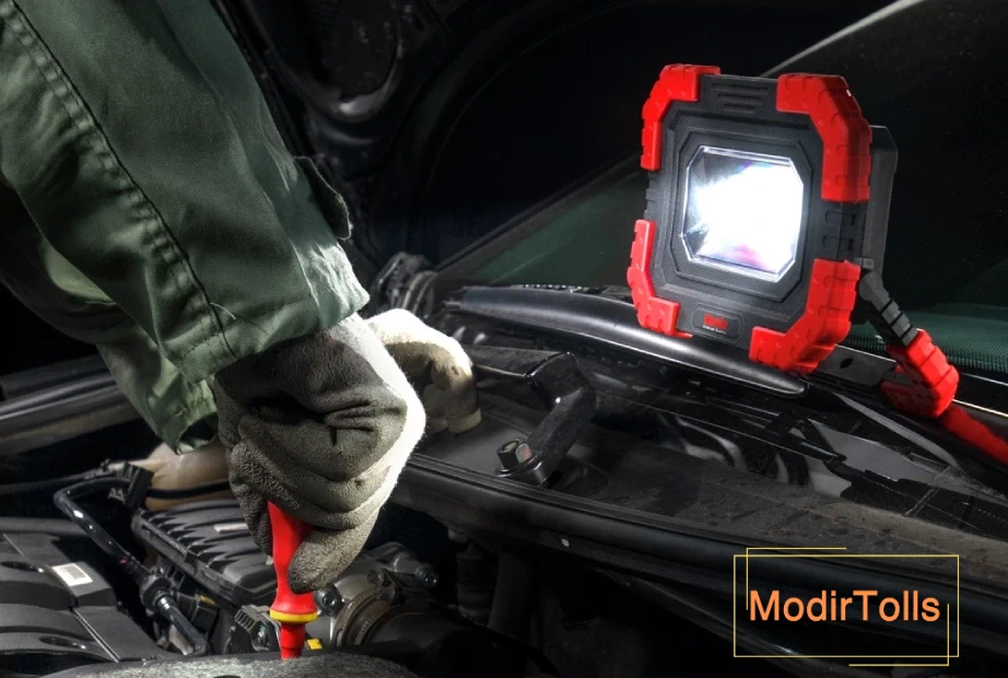 چراغ قوه ی کتابی شرکت رونیکس