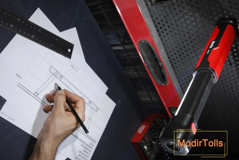 چراغ قوه شارژی رونیکس مدل RH-4279