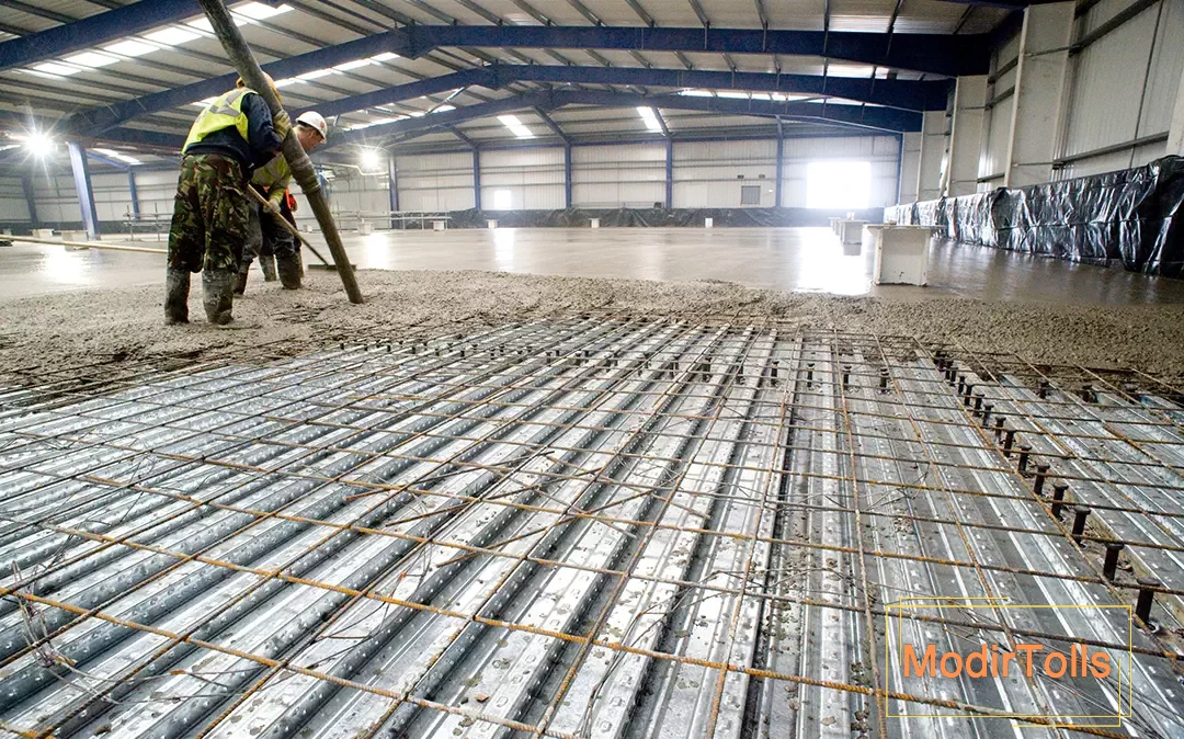 بتن ریزی روی عرشه فولادی