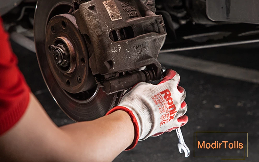 بستن پیچهای کلیپر با آچار RH-2113