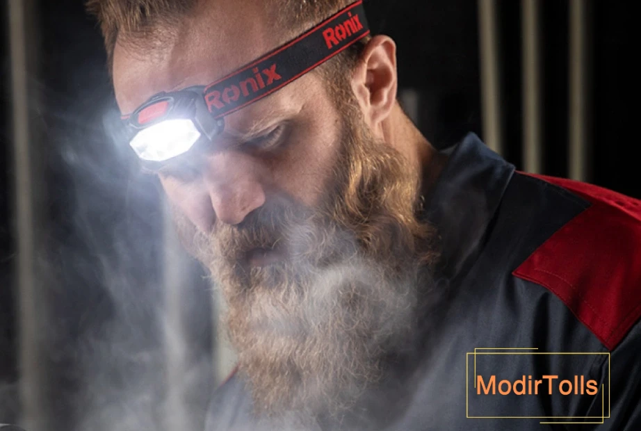 چراغ پیشانی رونیکس