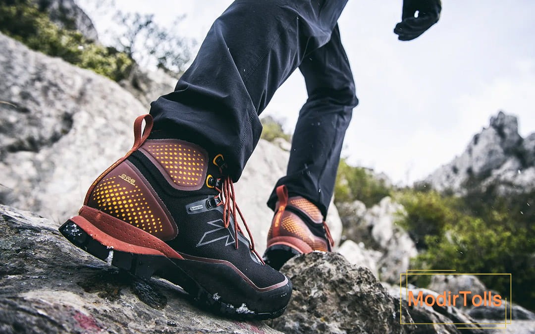 کفش‌های مناسب برای کوهنوری  