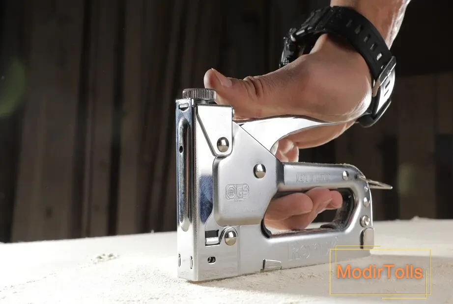 منگنه کوب دستی رونیکس