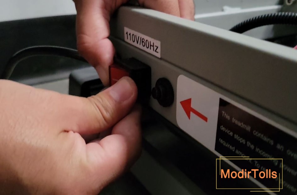 کشیدن برق تردمیل