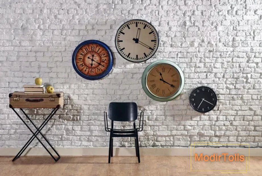 ساعت دیواری برای هدیه نمایشگاهی