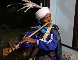 سازی عجیب با نام فلوت بینی