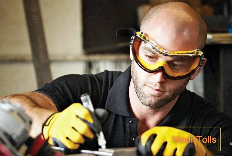 عینک ایمنی برند دیوالت