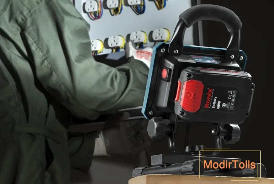 نورافکن8607 رونیکس