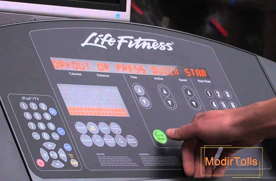 بررسی صفحه نمایش تردمیل