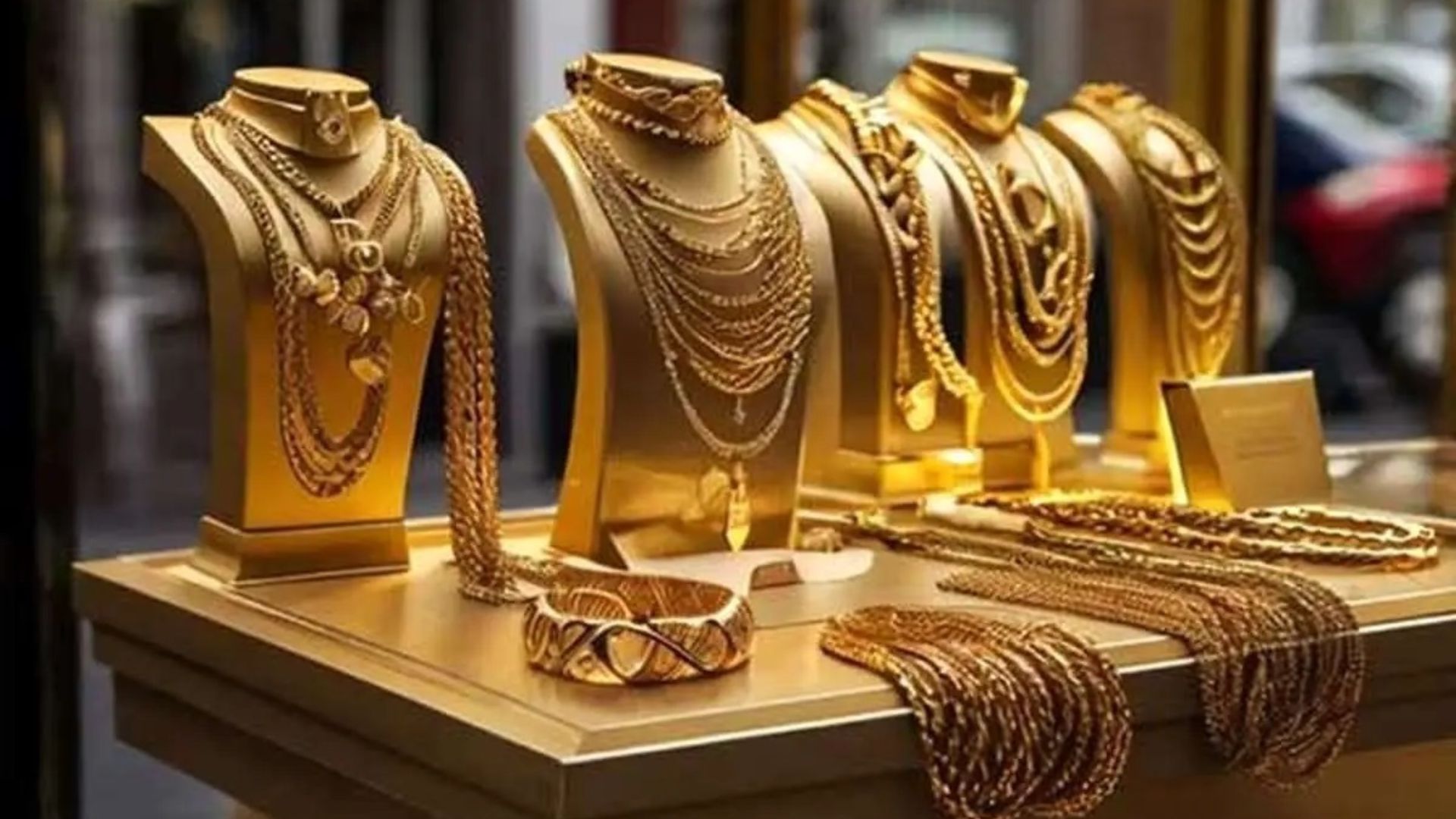 قیمت طلا امروز شنبه ۲۲ آذر ماه ۱۴۰۴ + جدول قیمت طلا ۱۸ عیار