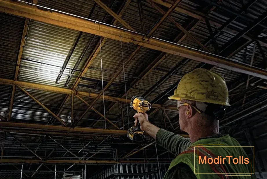 بهترین نورافکن برند دیوالت