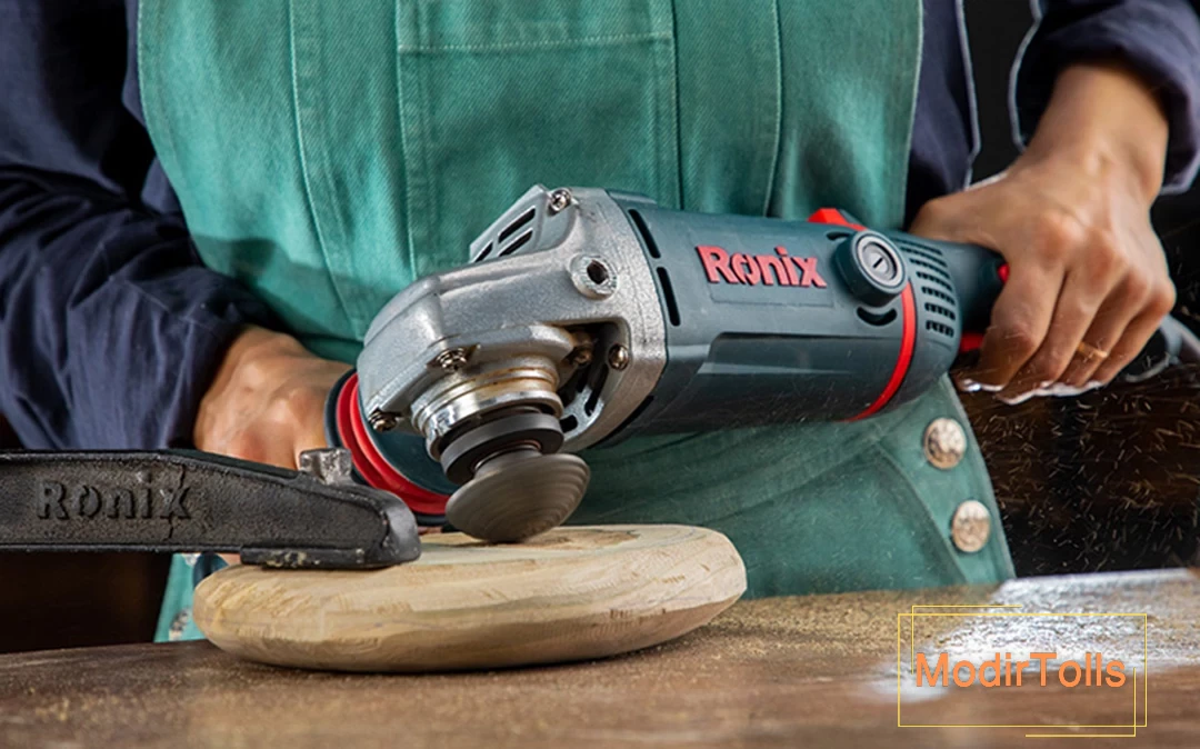 اشیدن داخل قطعه چوب با مینی فرز 3160 رونیکس و چوب ساب قارچی 5 سانتی‌متری