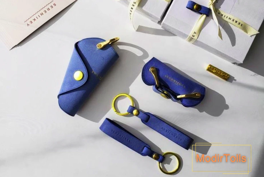 جاسوئیچی هدیه تبلیغاتی قیمت مناسب