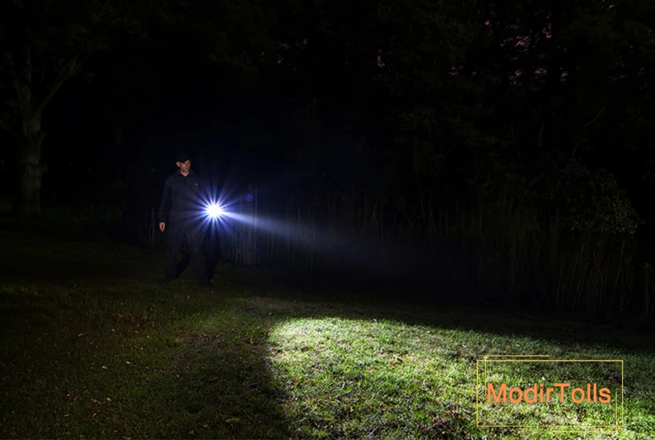 قدرت نور بهترین چراغ قوه در شب