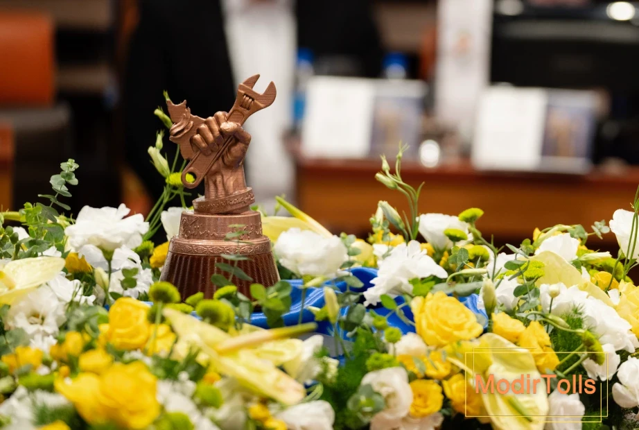 نماد روز ملی صنعت ابزار با حضور رونیکس