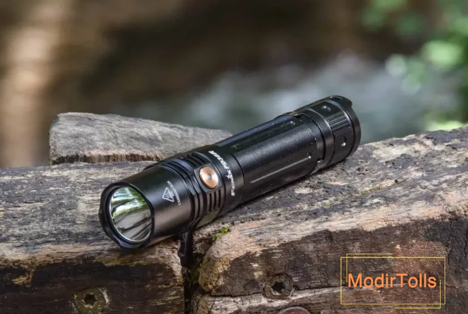 چراغ قوه فنیکس؛ بهترین برندهای چراغ قوه 