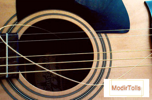 دلایل پاره شدن سیم گیتار