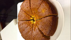 طرز تهیه کیک عصرانه فوری بدون فر درون پلوپز و قابلمه  خانگی / کیک بدون فر