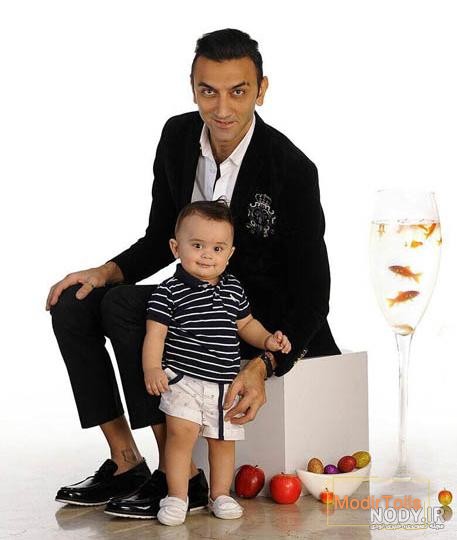 ژست های زیبای عکس نوزاد با پدر و مادر در خانه - مجله چند ماهمه