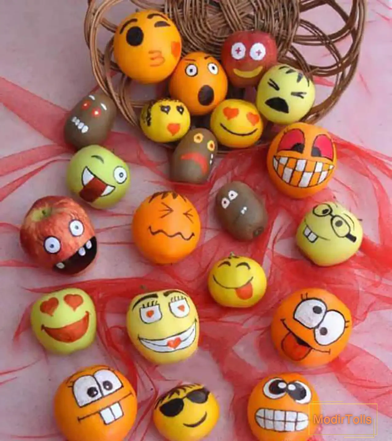 تزیین پرتقال شب یلدا + زیباترین دیزاین ها برای تزیین پرتقال شب یلدای امسال