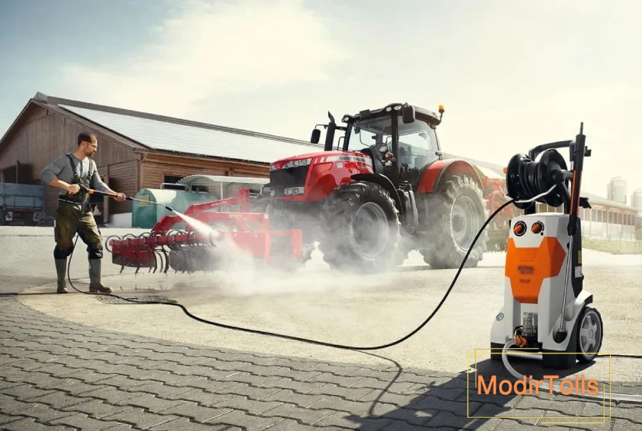 شستشوی ماشین‌آلات کشاورزی با کارواش