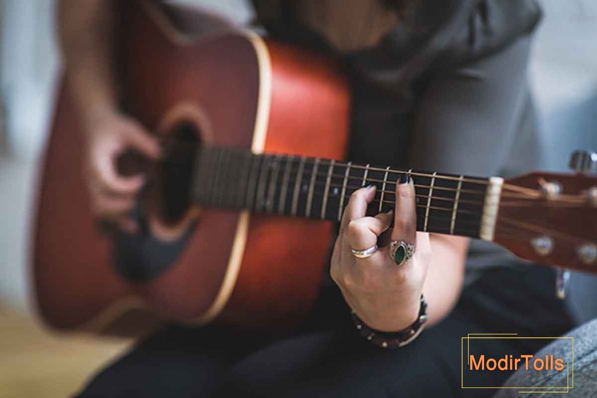 مدت زمان لازم برای یادگیری گیتار چقدر است؟