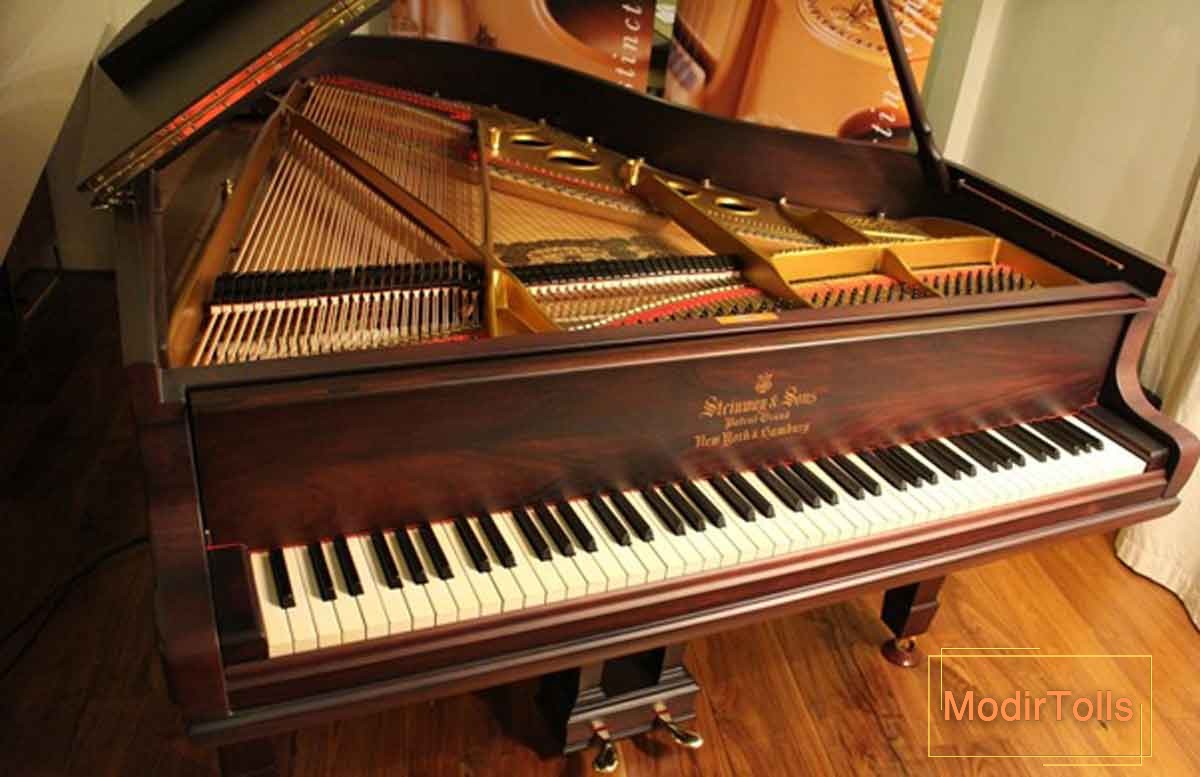 پیانو ساز مادر