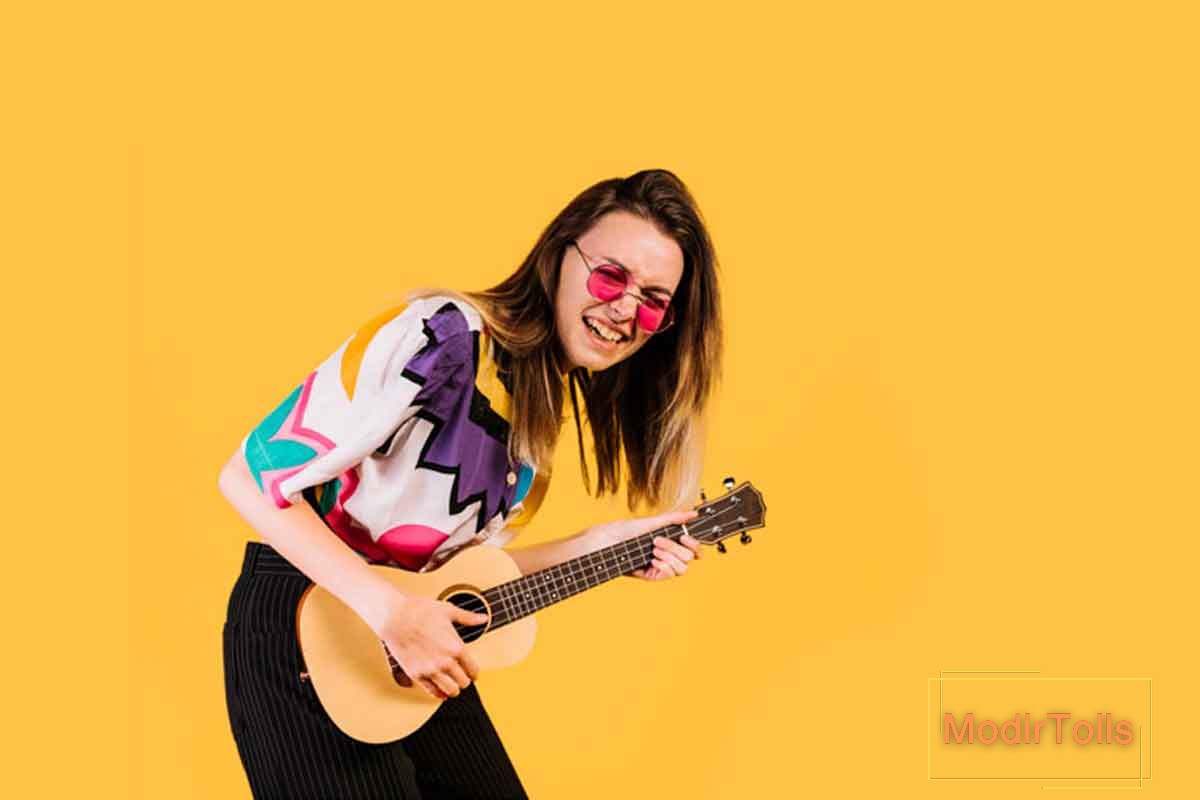 معرفی ساز یوکللی یا اوکله له