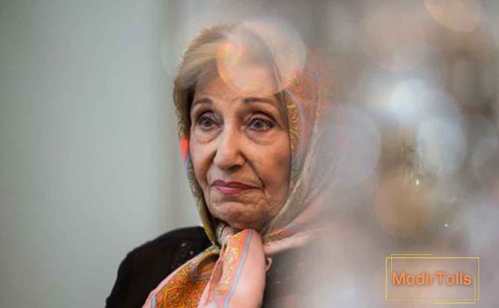 بیوگرافی فخری ملک پور