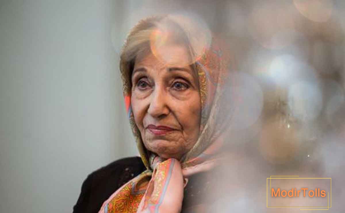 بیوگرافی فخری ملک ‌پور